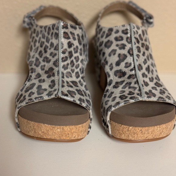 Corkys wedge sandals. - Picture 3 of 6